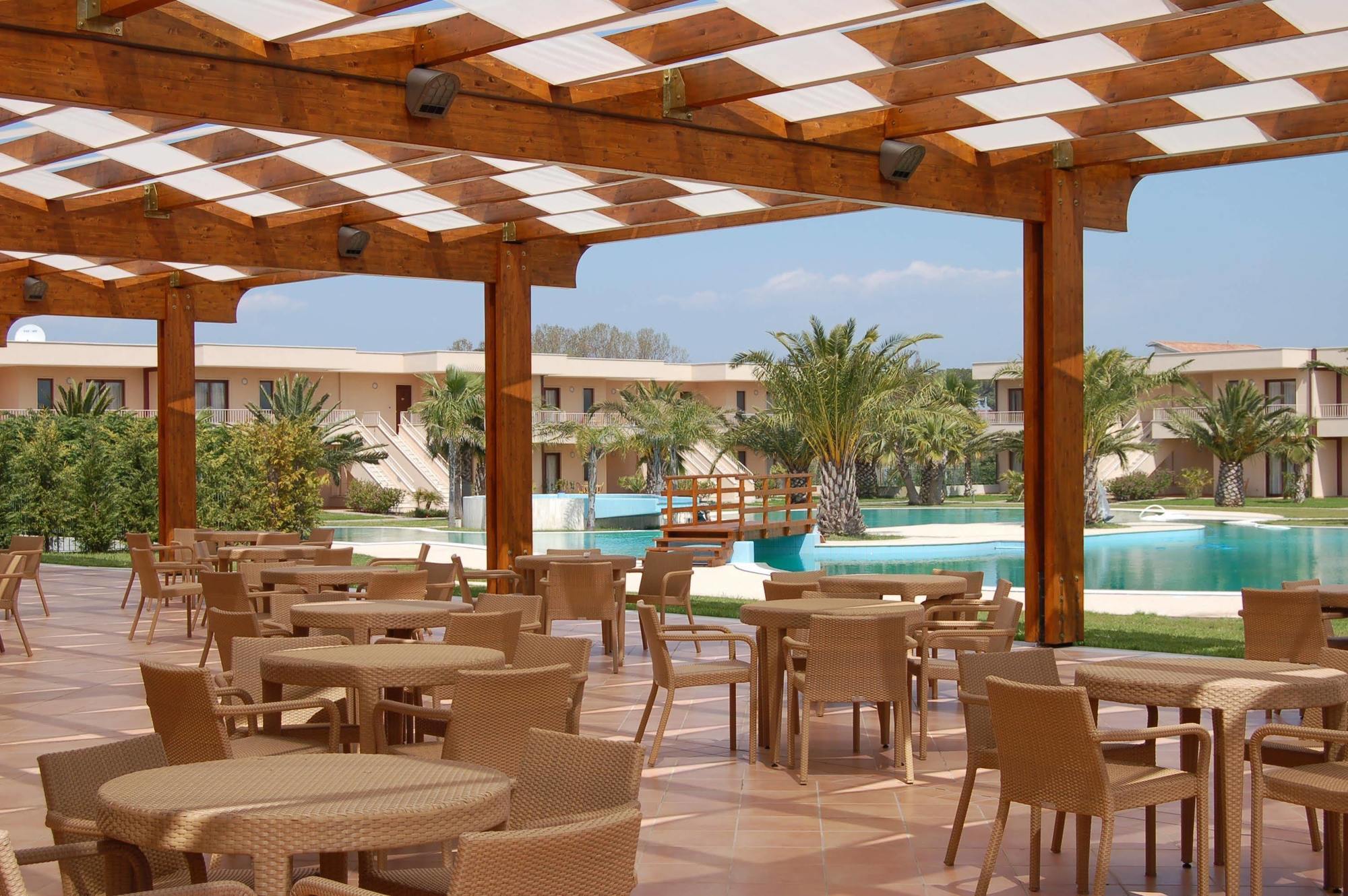 Minerva Resort Hotel 파이스툼 외부 사진