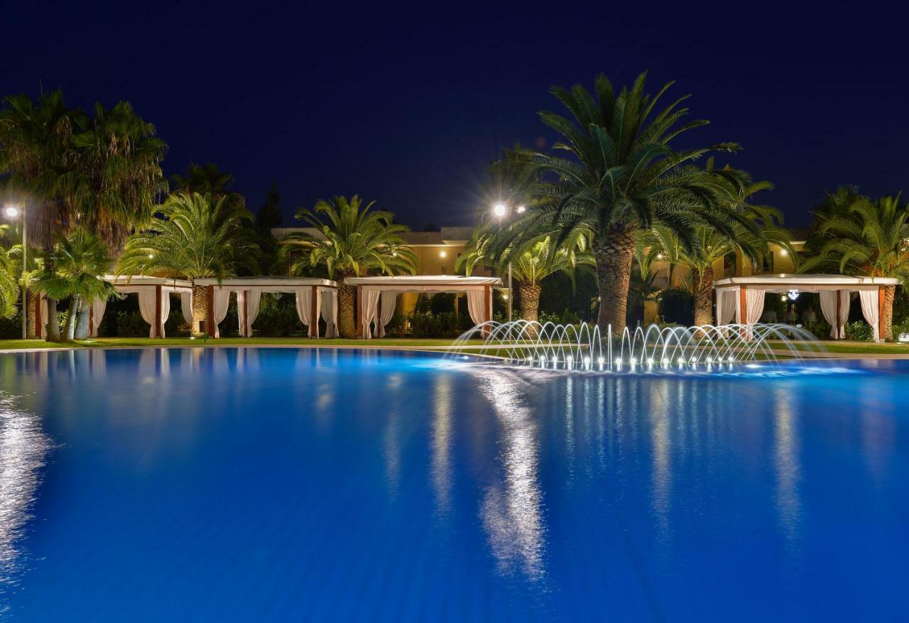 Minerva Resort Hotel 파이스툼 외부 사진